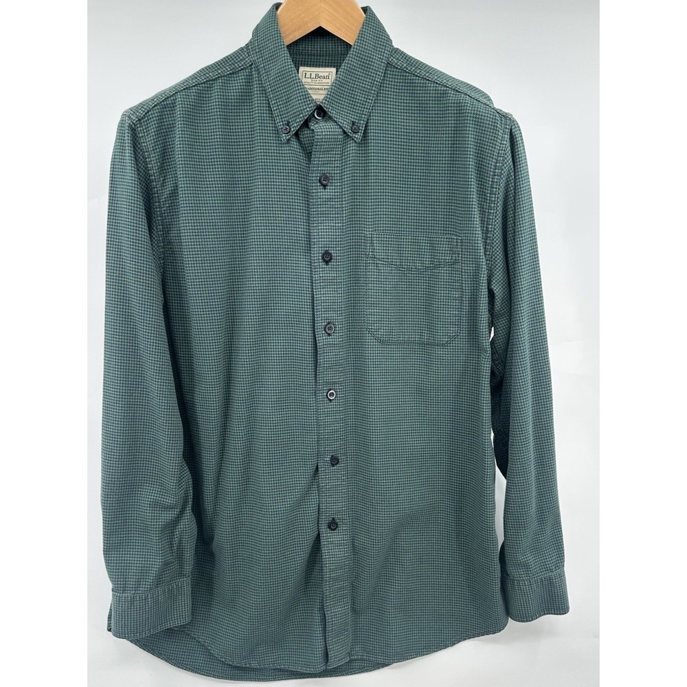 LL Bean Shirt Mens Medium Green Houndstooth Traditional Fit Button Down Outdoors